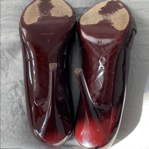 Authentic Burberry patent leather heels 37 - Picture 4 of 4